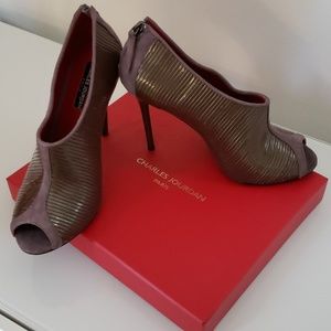 Charles Jourdan Amanda Open Toe Leather boots